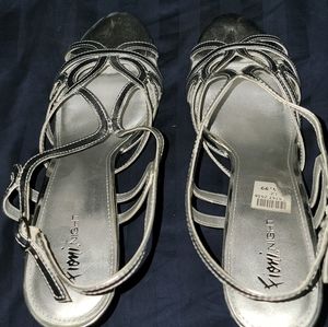 Fioni Silver Strappy Heel, Size 12